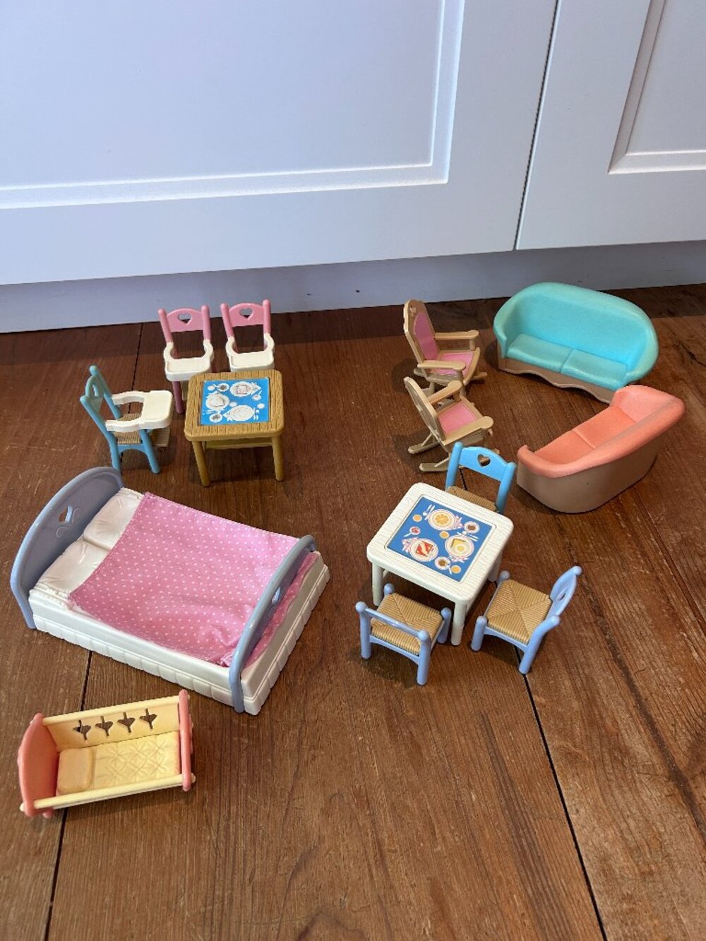 14 Pc Fisher Price Loving Family Dream Dollhouse Furniture Couch & Dining Table